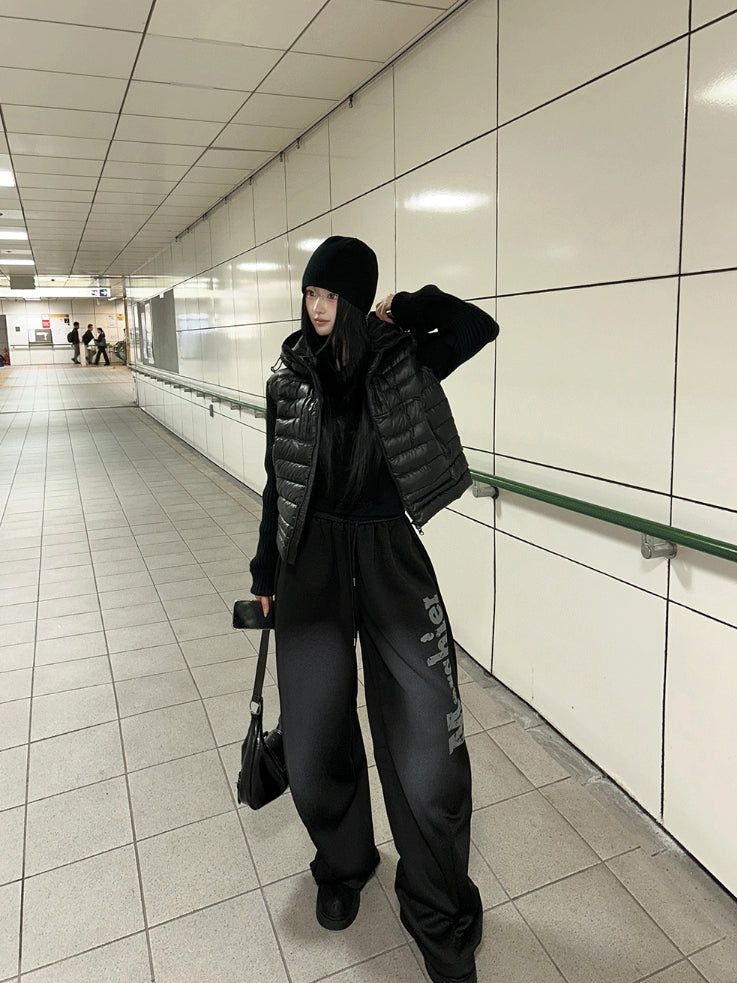 Black tech knit padding jacket