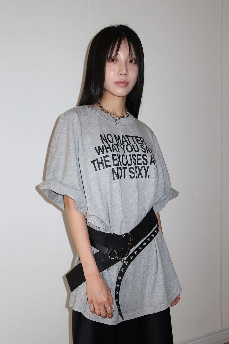 LETTERING BOXY FIT T-SHIRT - GRAY