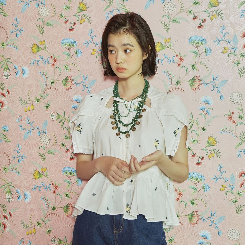 [LINE] Flower Wrap Sleeve Blouse (Ivory)