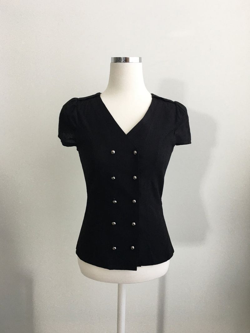 Double button v blouse