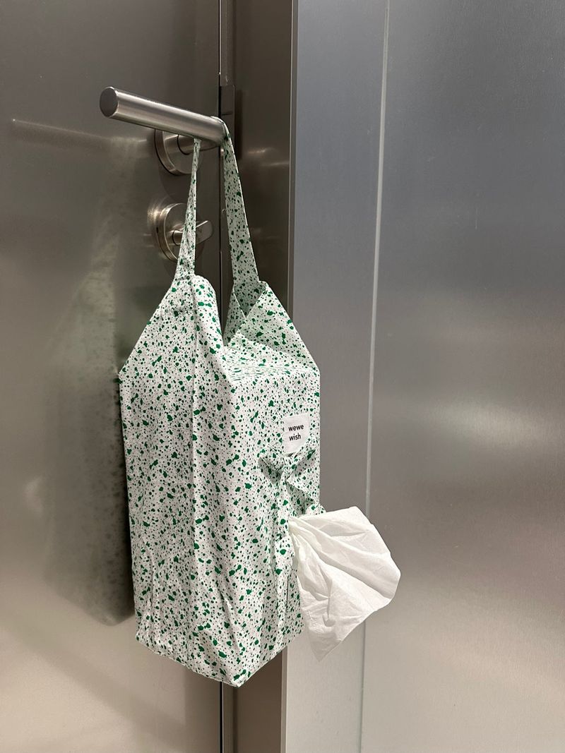 Tissue case