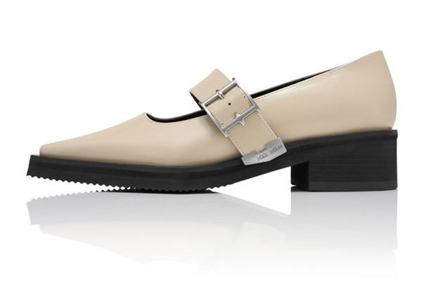 Higher Strap Buckle Loafer beige