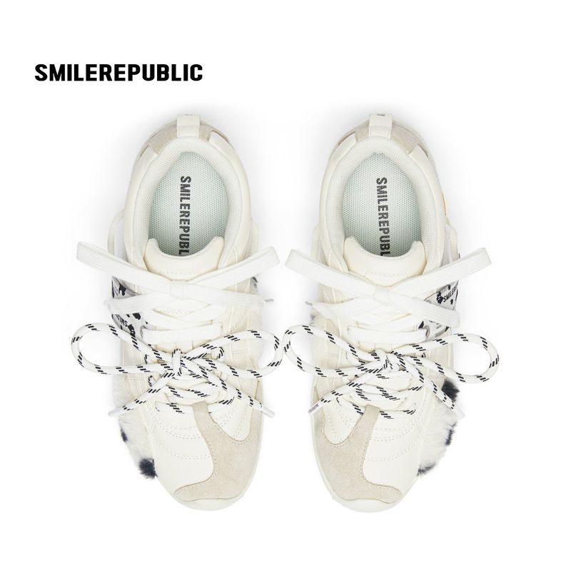 White Dalmatian Spot Hair Detail Low Top Casual Sneakers, Unisex Shoes