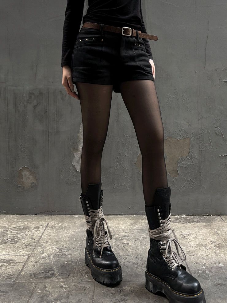 hatsukoshi（ハツコシ）の「[Belt set] Rivet Suede Shorts（Pants）」