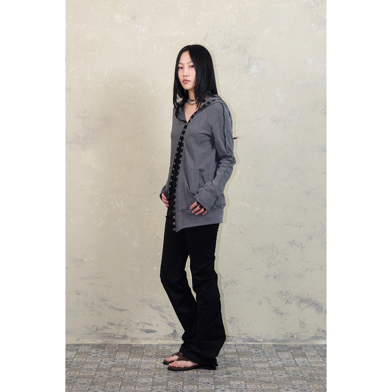 DIAGONAL HOOK N EYE RAGLAN HOODIE