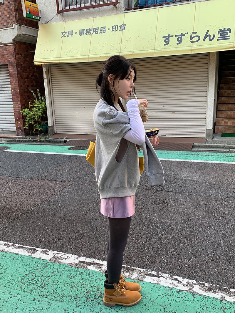 CIRCLE HOLE SWEAT SHIRT (3C)