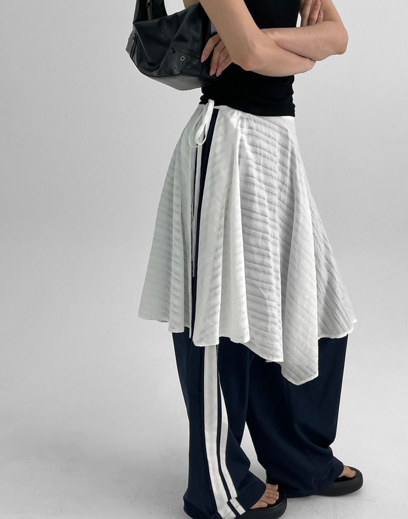 BLACKUP（ブラックアップ）の「[MADE] Gelini Layered Wrap Skirt（Skirts）」