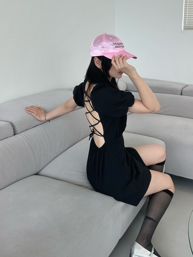 back strap ribbon dress
