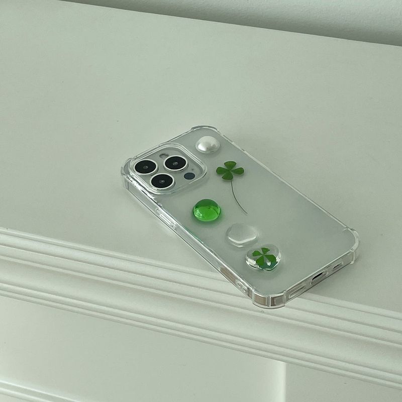 [made]green&clover resin phonecase 