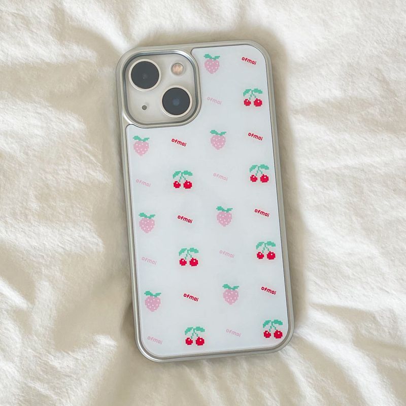 ofmoi（オブモイ）の「cute berry silver glossy glass phone case（Smartphone Accessories）」
