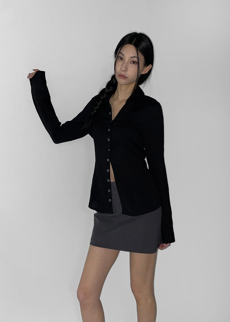 [MADE] Elsob Button Pleated Blouse