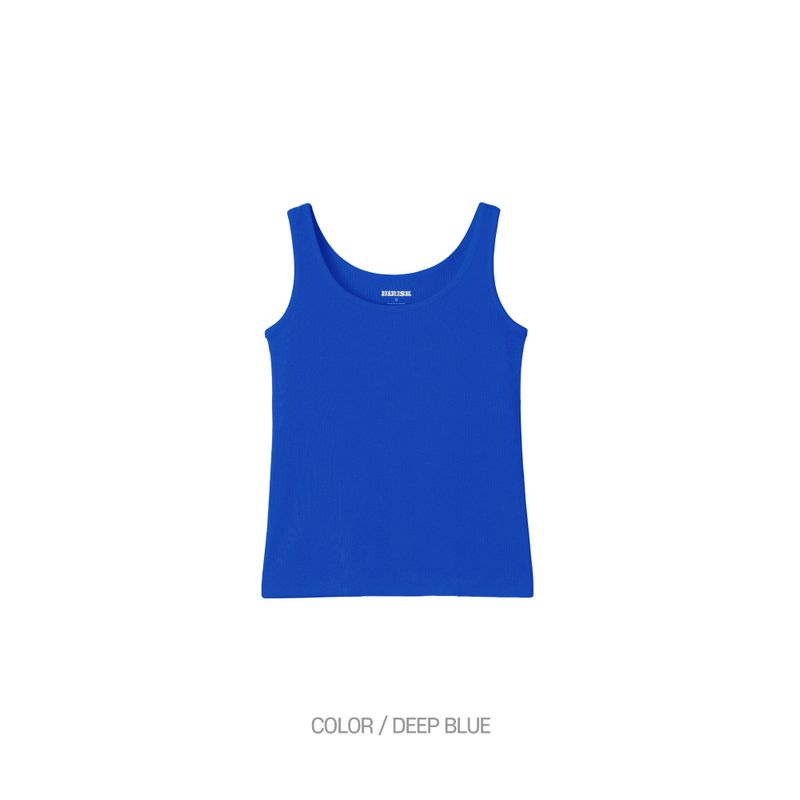  attention crop sleeveless top
