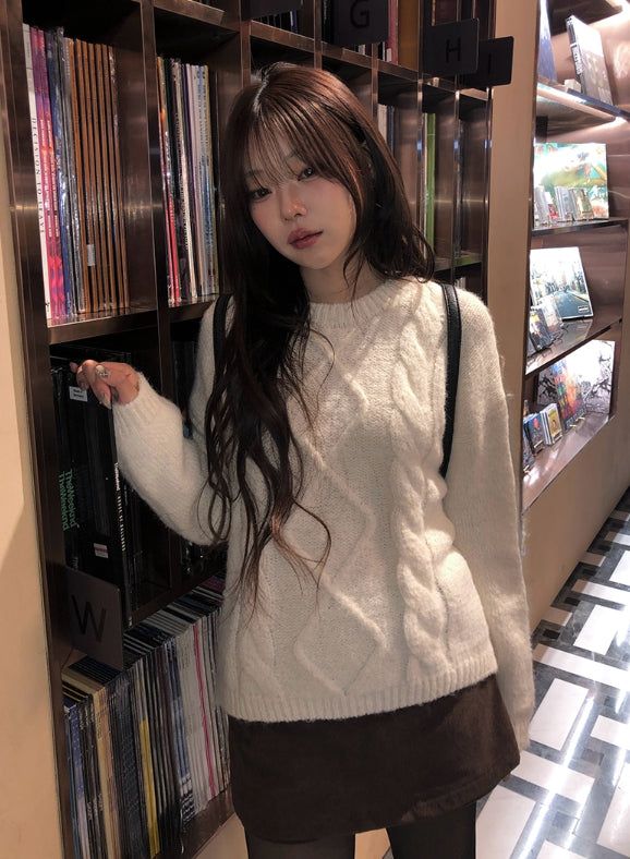 anyonemore（エニーワンモアー）の「ラボケーブルラウンドニット（トップス）」