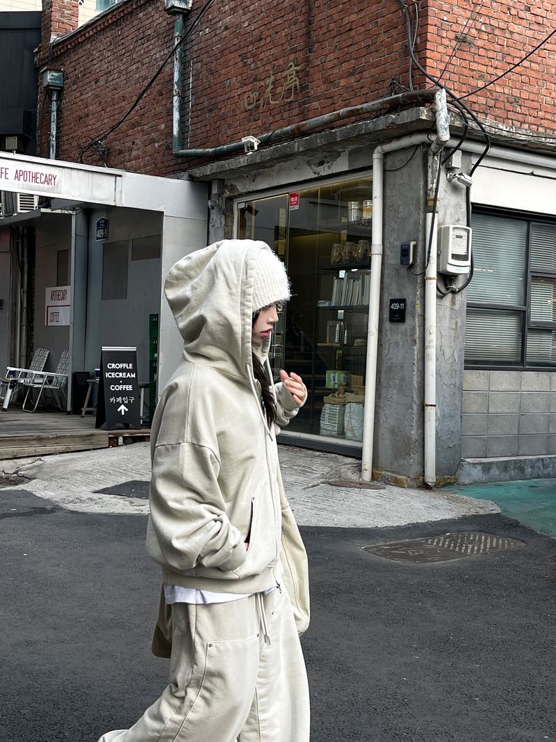 Rivet Pigment Hood Zip-Up