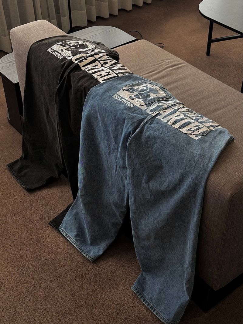 DISCERNMENT(ディサーンメント)の「Warner Stone Print Denim Pants 2C(Pants)」