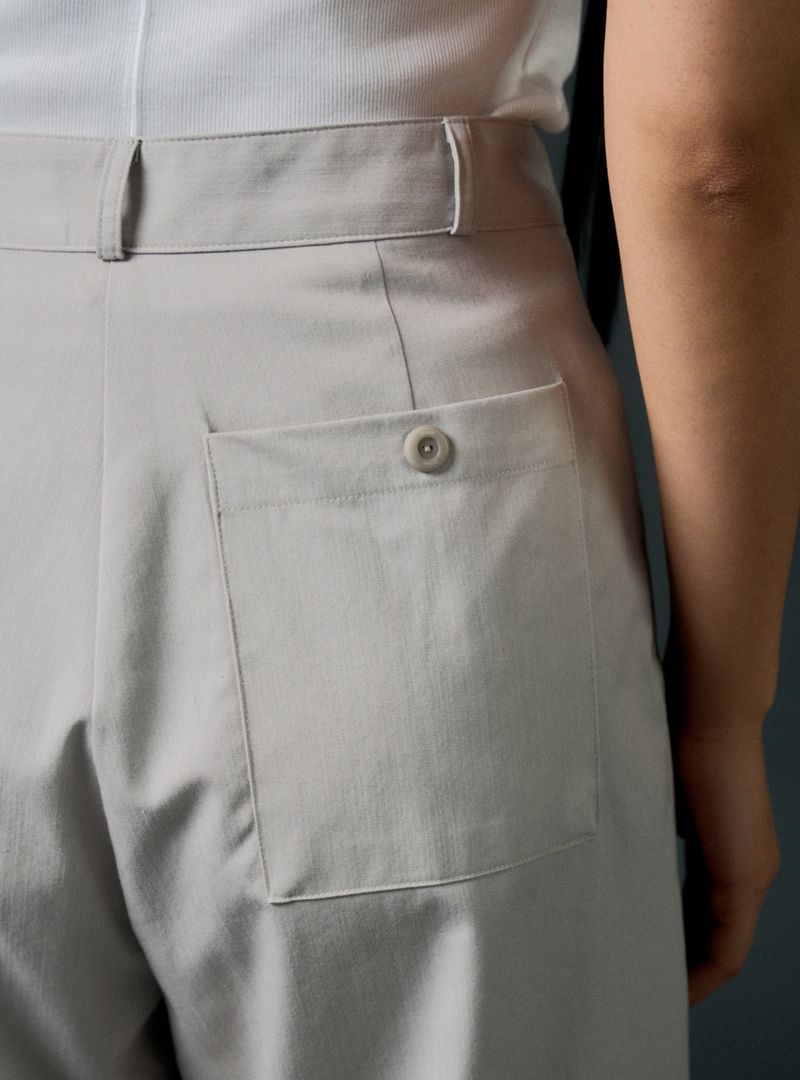 Ordinary wide pants (grey)