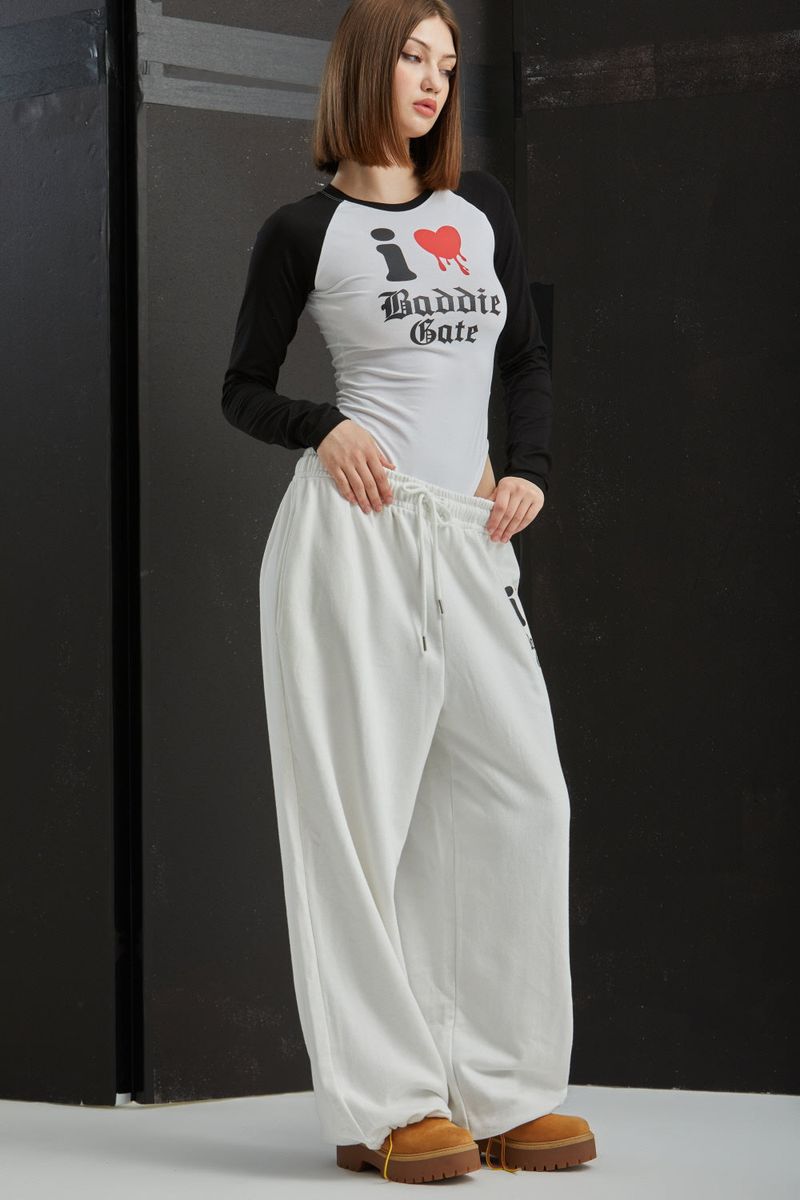 LOVE BADDIE T-SHIRT