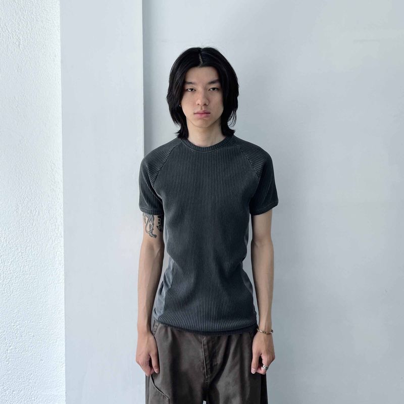 FADE MEET（フェードミート）の「Sharp Silhouette Slim-Fit Ribbed Tee（Tops）」