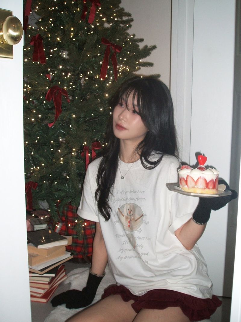 Snowman short-sleeved T-shirt