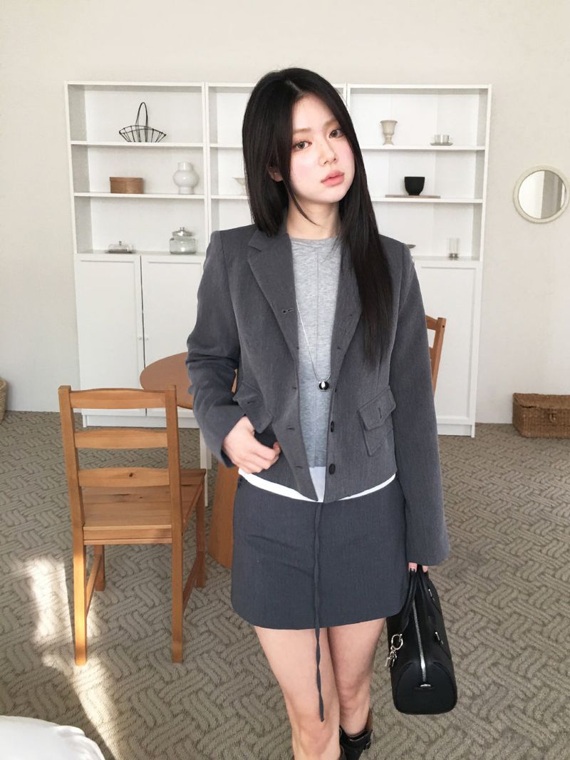 Urban button crop jacket