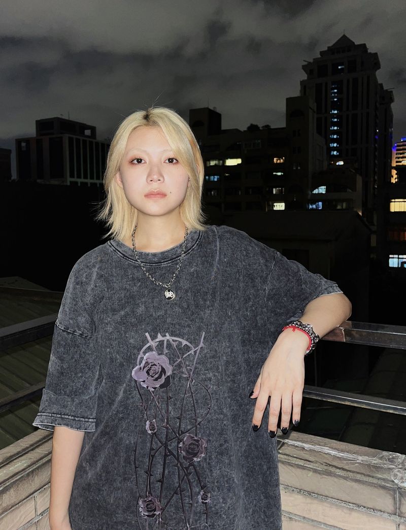 ✧ Thorns Black / Purple Tee ✧