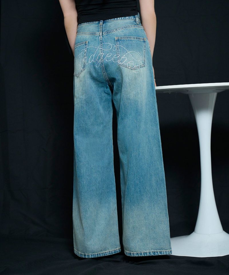 ANDGEEBEE（アンジービー）の「ラインストーンデニムパンツ（Pants）」