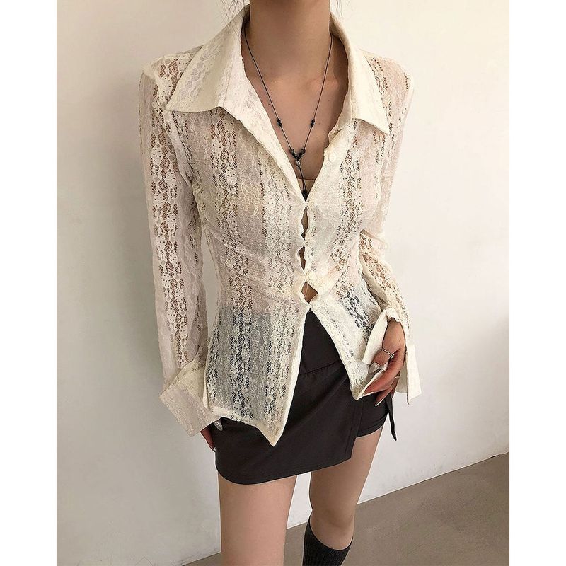 Lace Slim Blouse