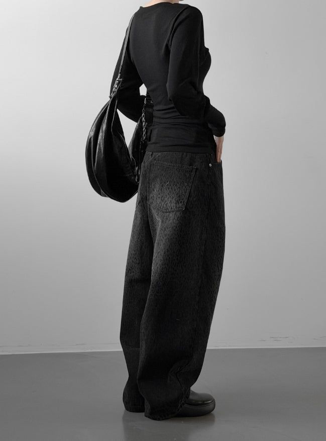 Offin Leopard Curved Pants
