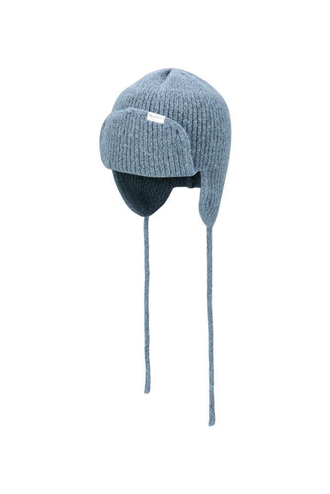 Knit trooper hat