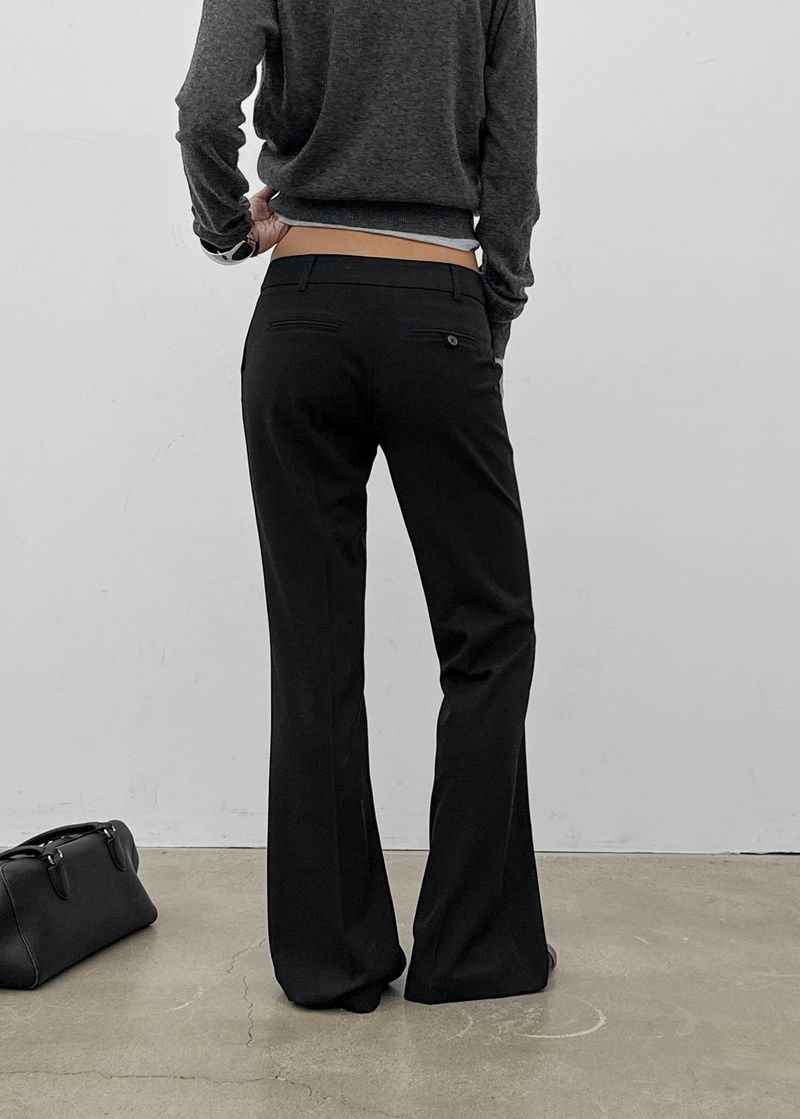 [MADE] Hiku Semi Low-Waist Bootcut Slacks