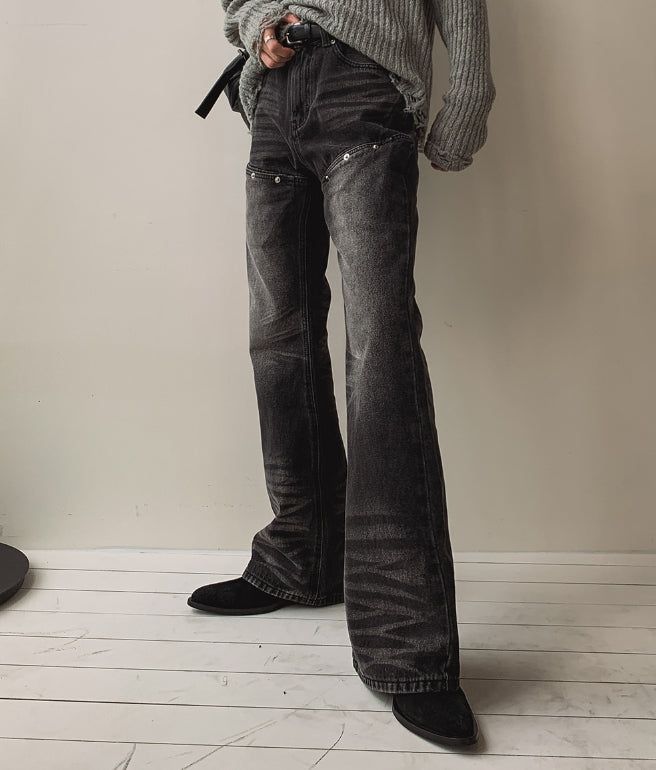Groove cat-washed rivet flare denim pants