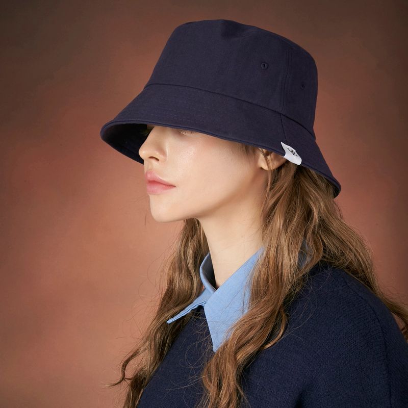 Herringbone label bucket hat NAVY