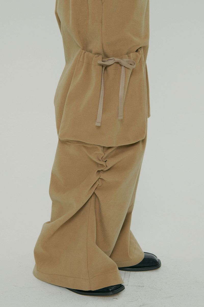 POCKET SHIRRING WIDE PANTS / BEGIE