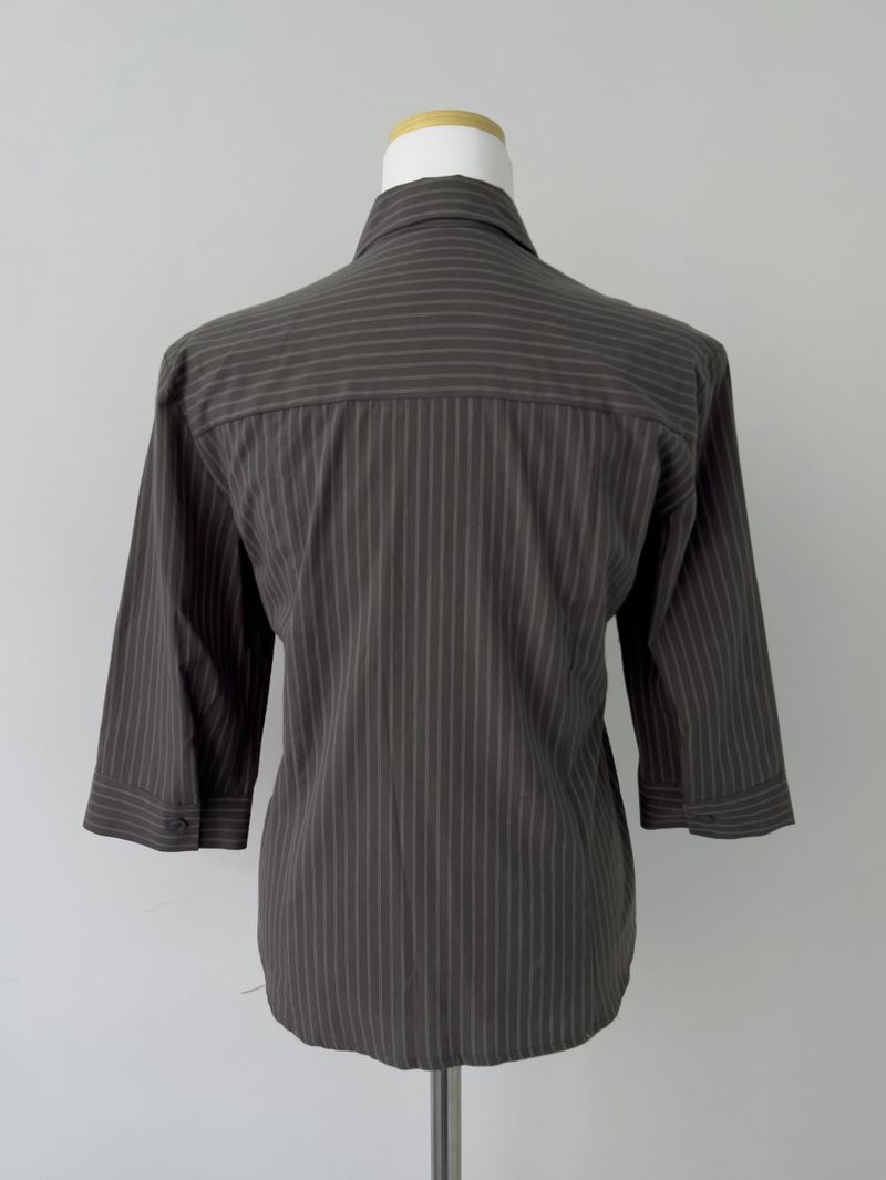 Striped elbow length slim fit shirt