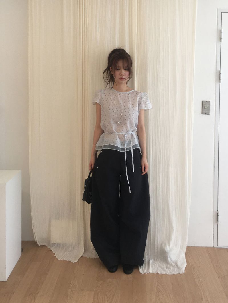 nobiyaka（ノビヤカ）の「Taedo balloon cotton pt（Pants）」