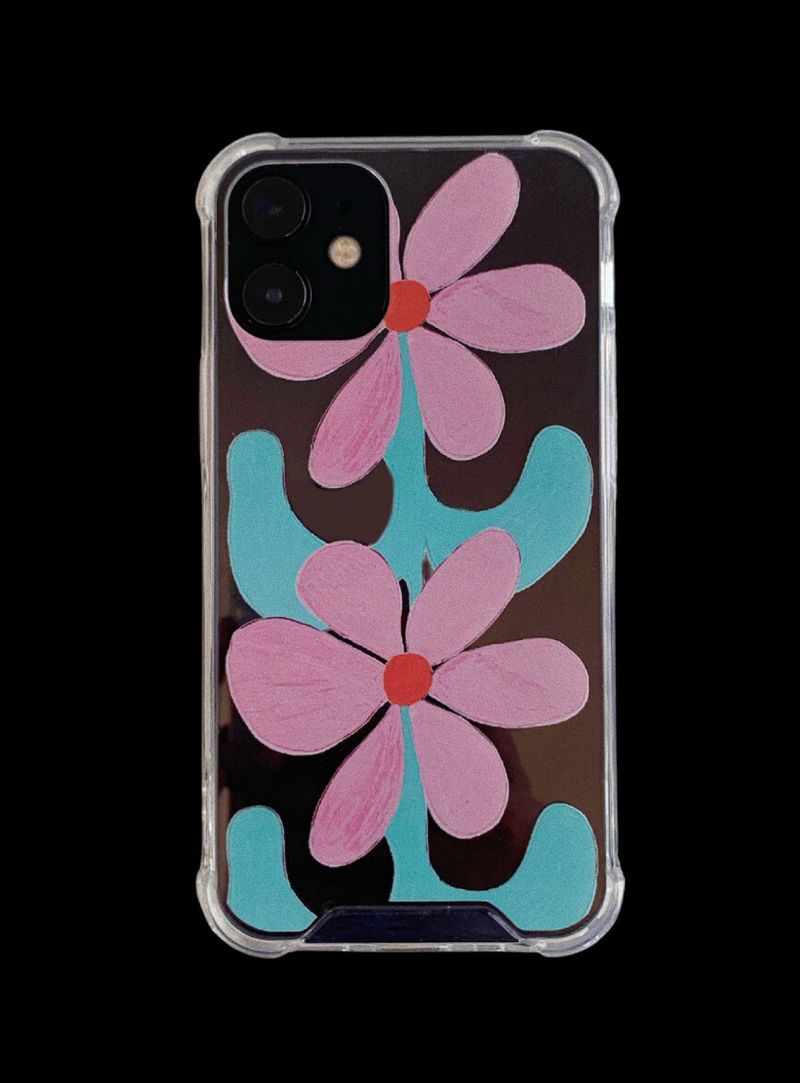 JAZZ OR NOT(ジャズ オアー ノット)の「Hugging Flower Phone Case(Smartphone Accessories)」