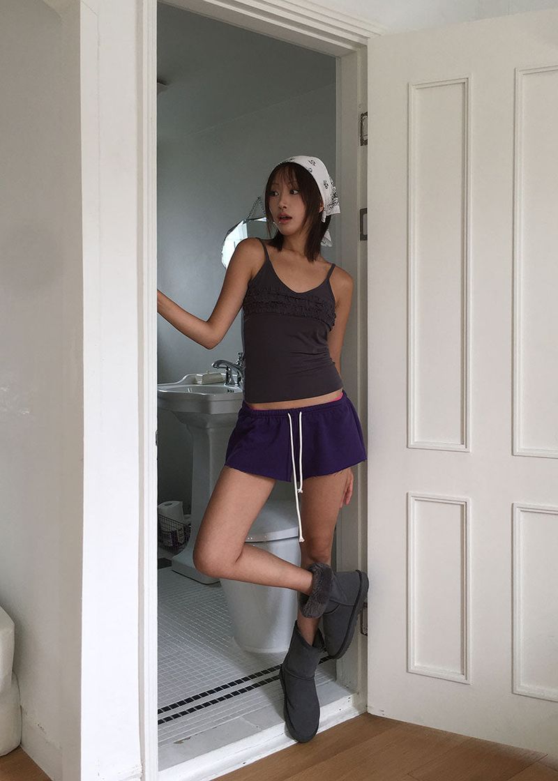 POP SWEAT SHORTS