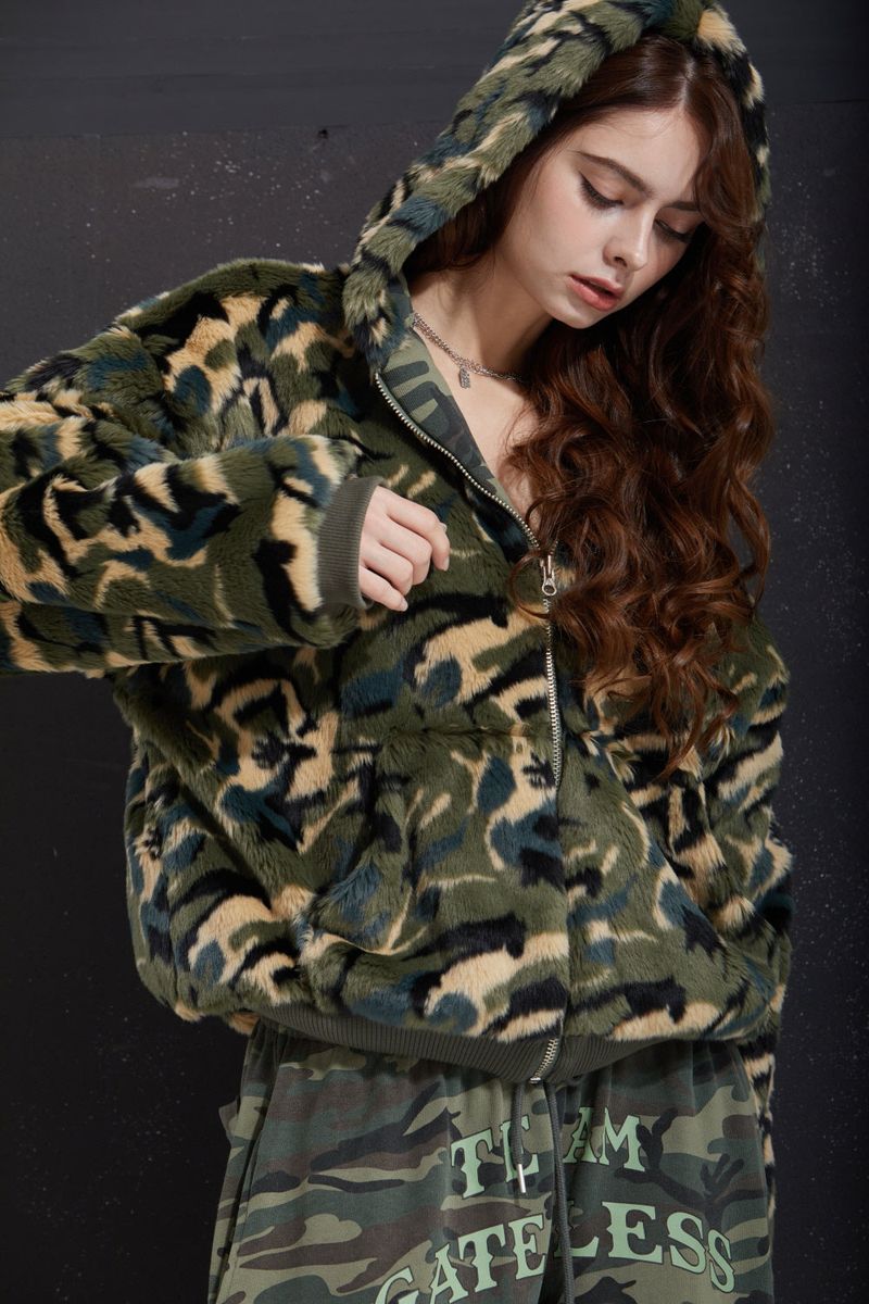 FUR ZIP-UP -CAMO