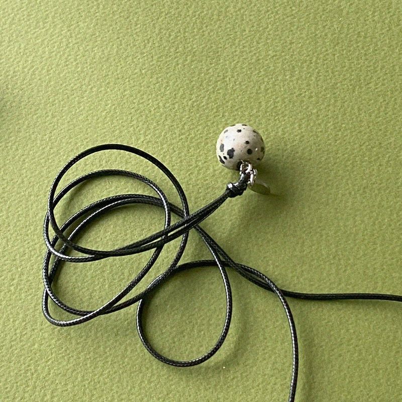 mechuri apple necklace