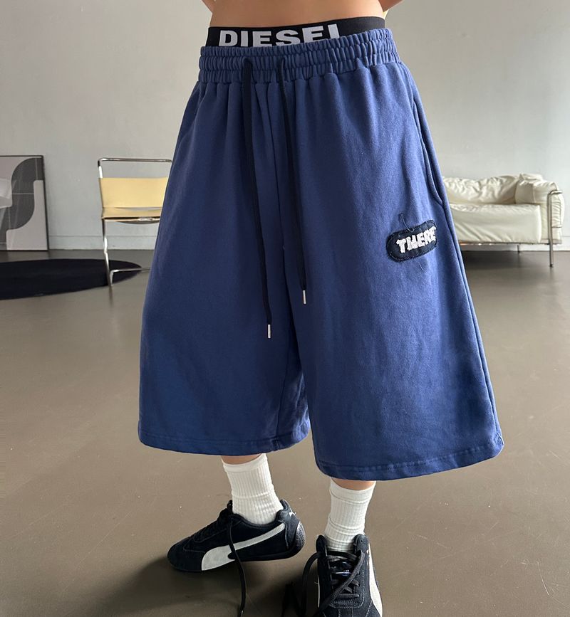 CCORTTI（コルッティ）の「クールハリー レター プリント パッチ バミューダ ショーツ 3カラー（パンツ）」