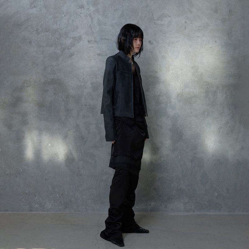 RIBBED SLEEVE LEATHER JACKET