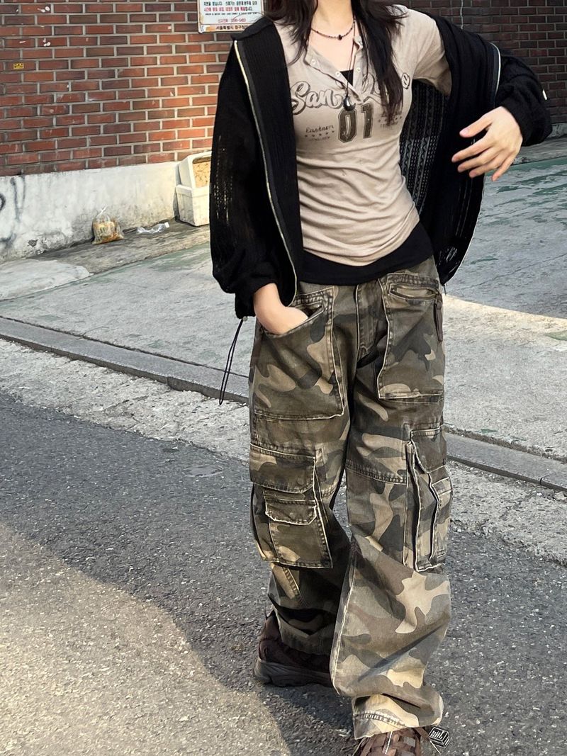 heenytsuki（ヒニツキ）の「ビンテージカーモカーゴパンツ（パンツ）」
