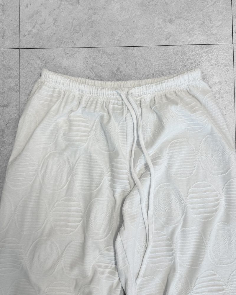 BUBBLE FRILL CAPRI PANTS