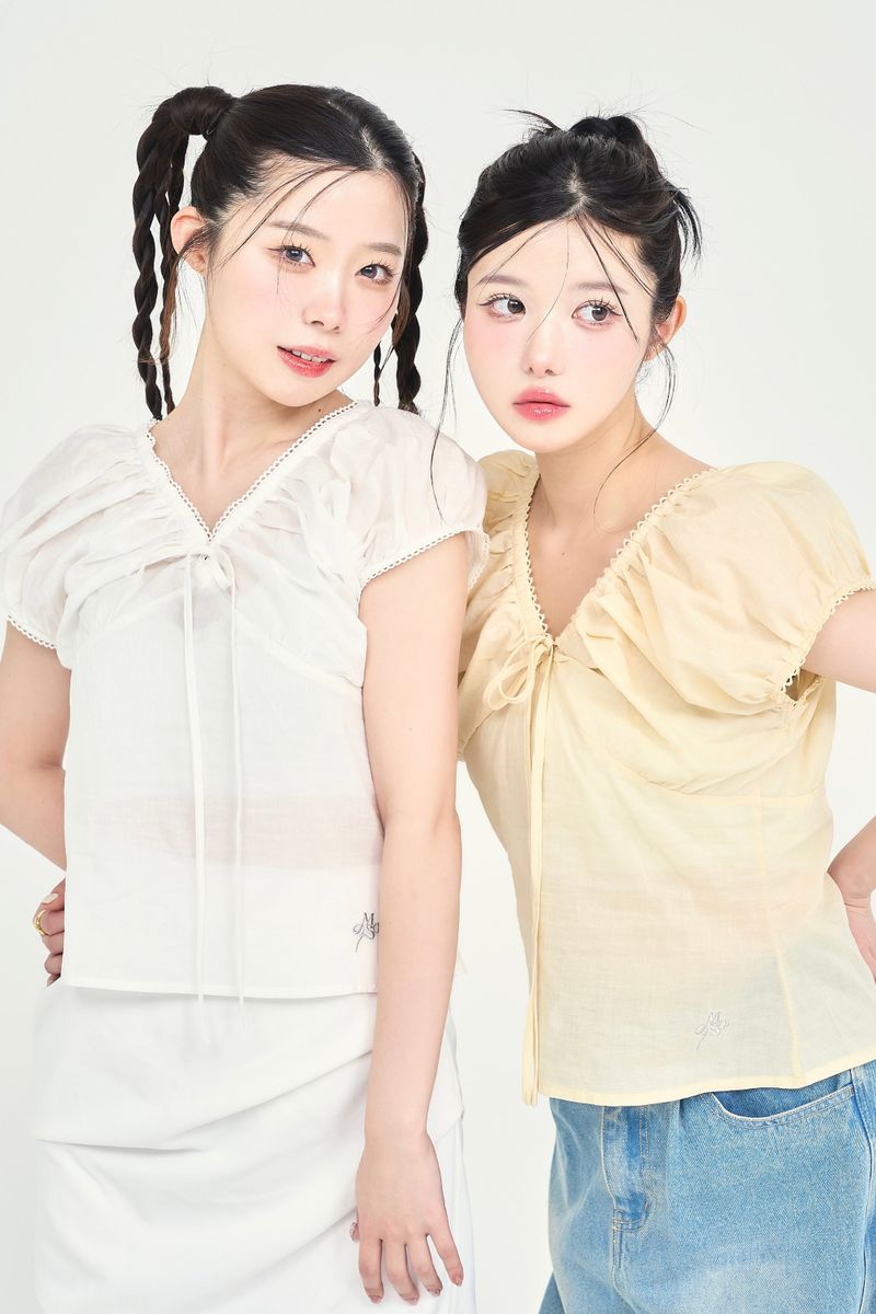 フリルブラウス / frill blouse
