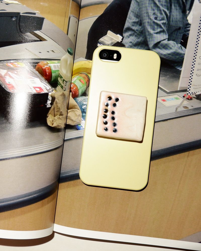 a snowy road ceramic smartphone grips