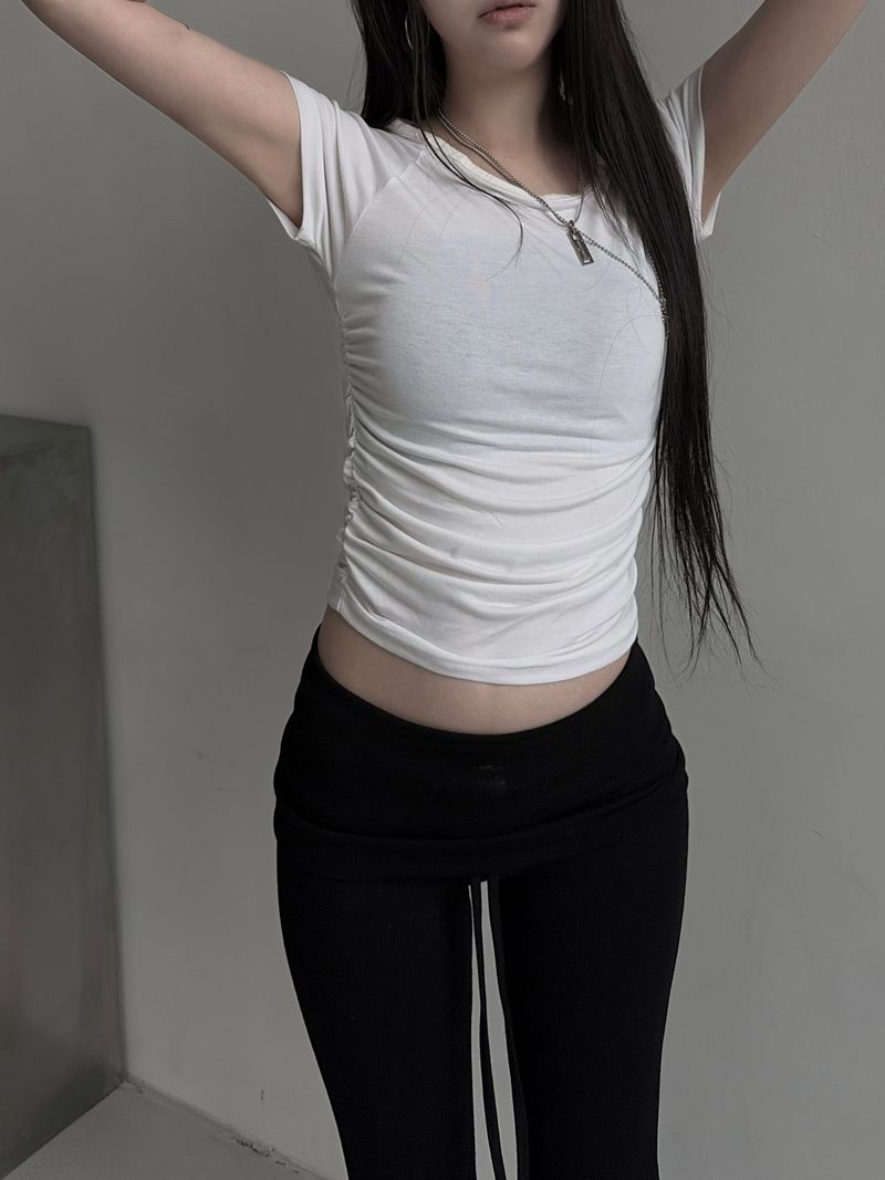 URBAN UNIQUE(アーバンユニーク)の「basic shirring short sleeve (2color)(Tops)」