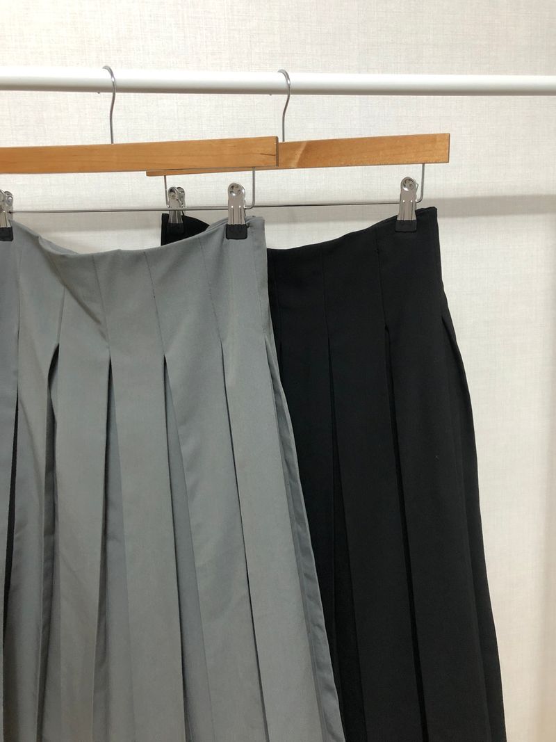 Pleated skirt