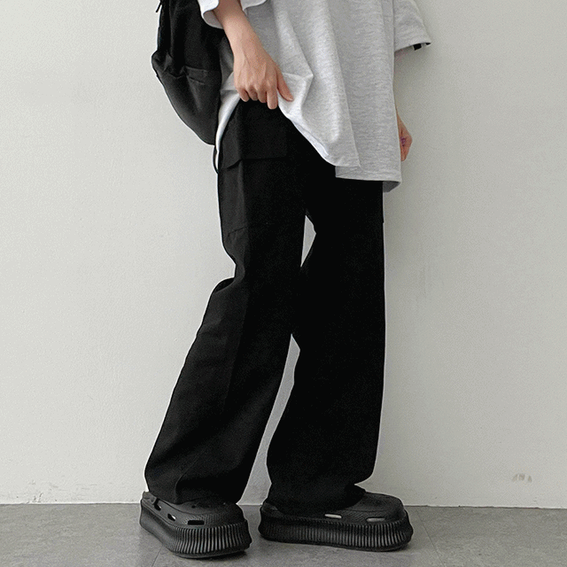 hijjoo（ハイチュー）の「オンネバンディングコットンポケットカーゴワイドパンツ（パンツ）」