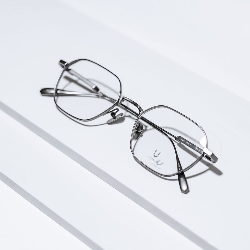 Knouun Square titanium glasses CODE. 102. A Dark Gray