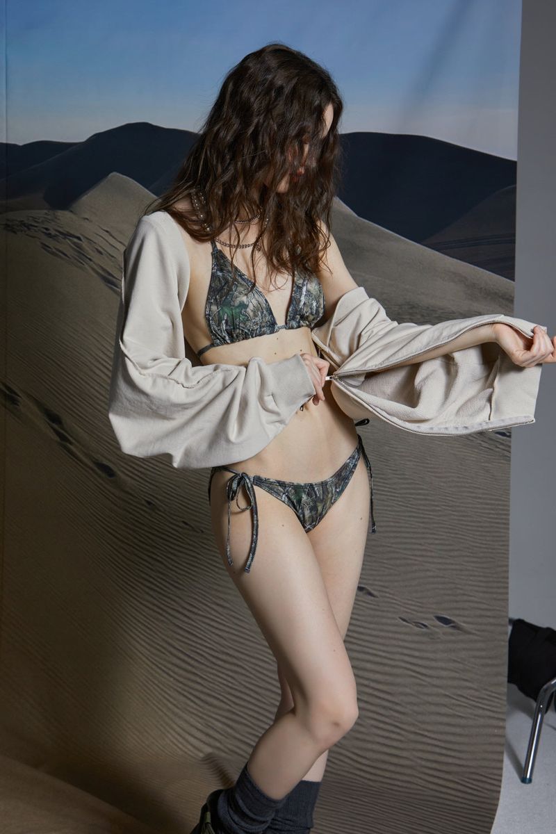 ZIP-UP BOLERO